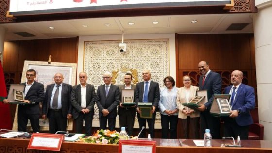 الإعلان عن أسماء المتوجين بجائزة الصحافة البرلمانية في دورتها الثانية برسم سنة 2022