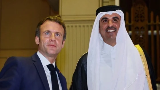 إيمانويل ماكرون يحضر نصف نهائي المونديال بين فرنسا والمغرب